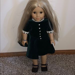 Retired Molly’s green holiday dress American Girl